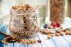 Granola pentru micul dejun: ce este util și cum să gătești