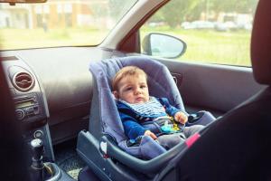 7 lucruri esențiale pentru o călătorie cu un bebeluș - este mai ușor cu ei