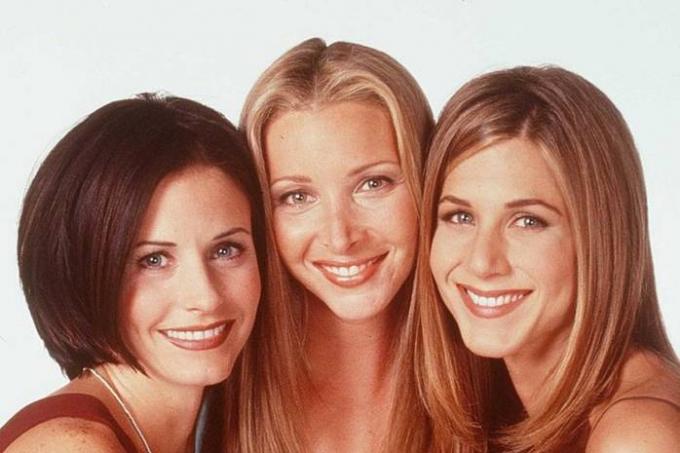 Cât de mult s-au schimbat eroina din seria Friends după 15 ani (fotografii)