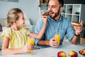 Suc pentru copii și „pentru adulți“: care este diferența?