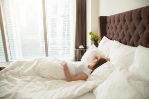 5 probleme de somn pe care le puteți rezolva în moduri simple