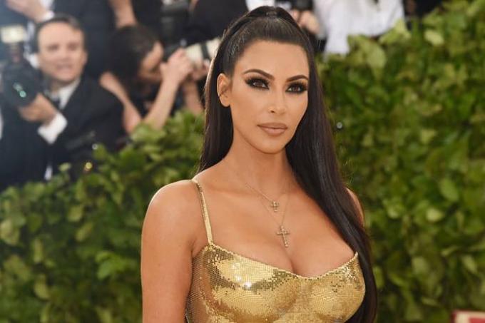 Kim Kardashian în comun detalii de naștere 4 copii