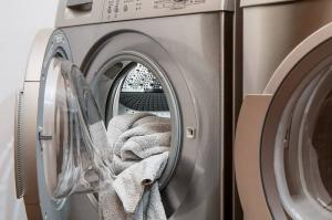 5 semne că mașina de spălat va avea în curând la schimbarea