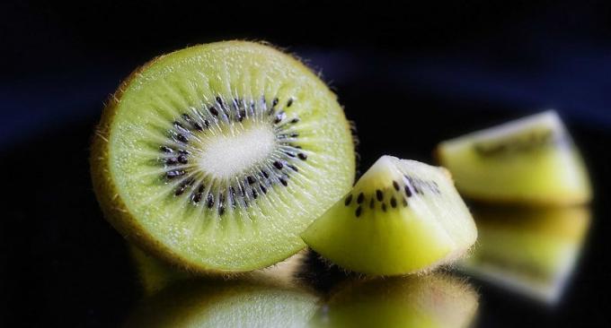 Kiwi de fructe - kiwi